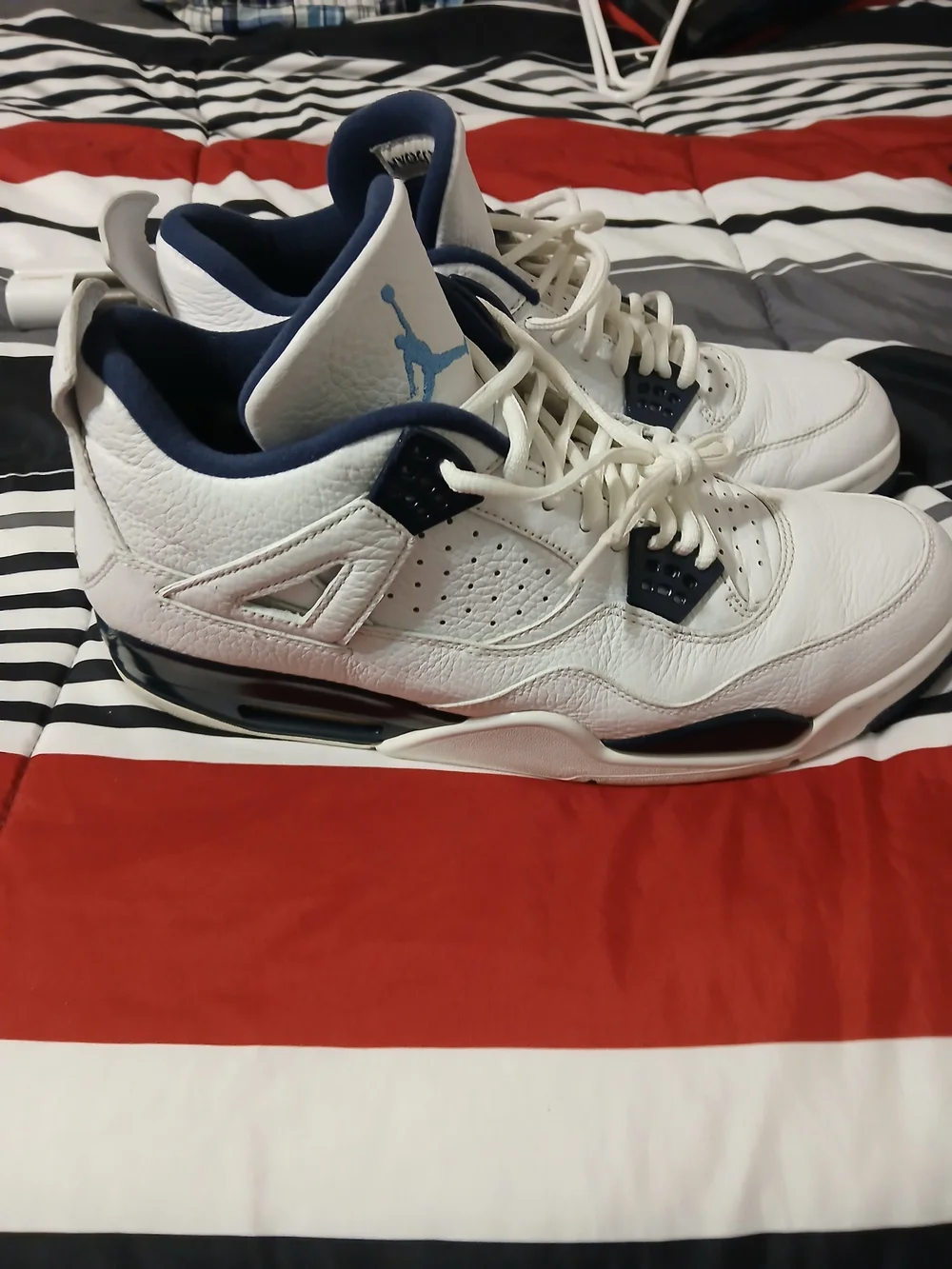 Jordan 4 Columbia Size 13